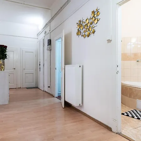 Of Victory Apartment Prague